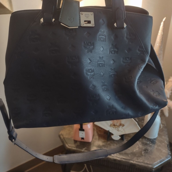 MCM - Picture 7 of 9